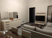 İcarəyə verilir 3 otaqlı 100 m2 köhnə tikili Sahil m.