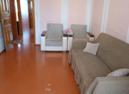 İcarəyə verilir 2 otaqlı 60 m2 köhnə tikili Xalqlar Dostluğu m.