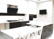 Satılır 4 otaqlı 200 m2 yeni tikili Nizami m.