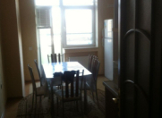 İcarəyə verilir 2 otaqlı 90 m2 yeni tikili Tibb Universiteti