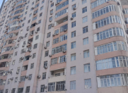 Satılır 3 otaqlı 85 m2 yeni tikili İnşaatçılar m.
