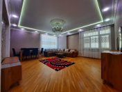 İcarəyə verilir 3 otaqlı 160 m2 yeni tikili İnşaatçılar m.