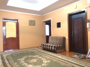 Satılır 4 otaqlı 197 m2 yeni tikili Elmlər Akademiyası m.