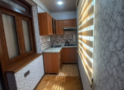 Satılır 3 otaqlı 65 m2 köhnə tikili Memar Əcəmi m.