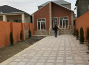 Satılır 3 otaqlı 80 m2 həyət evi Qala
