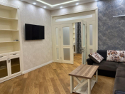 İcarəyə verilir 3 otaqlı 100 m2 yeni tikili Yasamal r.