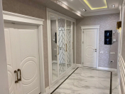 Satılır 3 otaqlı 148 m2 yeni tikili Heydər Əliyev Mərkəzi