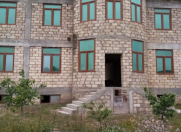 Satılır 12 otaqlı 1000 m2 bağ evi Bilgəh
