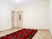 Satılır 5 otaqlı 212 m2 həyət evi Y.Ramana