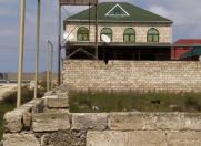 Satılır 6 otaqlı 240 m2 həyət evi Binə