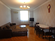 İcarəyə verilir 2 otaqlı 80 m2 yeni tikili Nizami m.