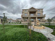 Satılır 10 otaqlı 720 m2 villa Masazır