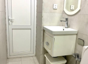 Satılır 2 otaqlı 50 m2 köhnə tikili Axundov bağı