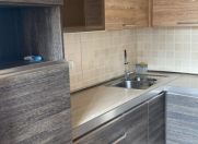 İcarəyə verilir 4 otaqlı 120 m2 köhnə tikili Həzi Aslanov m.