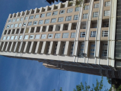 Satılır 1 otaqlı 30 m2 yeni tikili İnşaatçılar m.