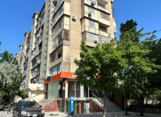 İcarəyə verilir 2 otaqlı 65 m2 köhnə tikili Xalqlar Dostluğu m.