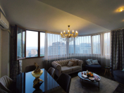 Satılır 4 otaqlı 140 m2 yeni tikili Nizami m.