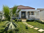 Satılır 3 otaqlı 100 m2 bağ evi Mərdəkan
