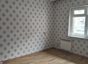 İcarəyə verilir 5 otaqlı 100 m2 köhnə tikili İnşaatçılar m.