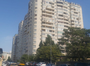 Satılır 1 otaqlı 50 m2 yeni tikili İnşaatçılar m.