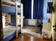 İcarəyə verilir 3 otaqlı 100 m2 yeni tikili 8 Noyabr m.