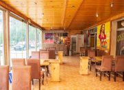 Satılır 8 otaqlı 450 m2 obyekt Memar Əcəmi m.