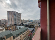 Satılır 4 otaqlı 176 m2 yeni tikili Nəriman Nərimanov m.
