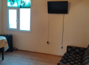 İcarəyə verilir 1 otaqlı 56 m2 həyət evi Əmircan