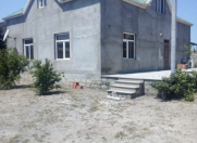 Satılır 4 otaqlı 170 m2 həyət evi Buzovna