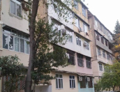 Satılır 4 otaqlı 100 m2 köhnə tikili Bakıxanov