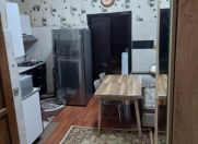 Satılır 3 otaqlı 85 m2 köhnə tikili Nizami m.