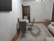 Satılır 2 otaqlı 50 m2 köhnə tikili 8 km