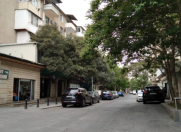 Satılır 1 otaqlı 32 m2 köhnə tikili Elmlər Akademiyası m.