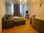 İcarəyə verilir 2 otaqlı 85 m2 yeni tikili Nizami m.