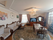 İcarəyə verilir 3 otaqlı 130 m2 yeni tikili Köhnə Günəşli