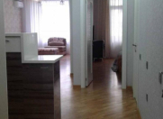 İcarəyə verilir 3 otaqlı 140 m2 yeni tikili Ağ şəhər