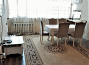 İcarəyə verilir 2 otaqlı 60 m2 köhnə tikili Gənclik m.