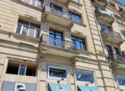 Satılır 3 otaqlı 70 m2 köhnə tikili Nizami m.