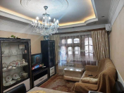 Satılır 3 otaqlı 80 m2 köhnə tikili Bakıxanov