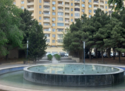 Satılır 2 otaqlı 100 m2 yeni tikili Moskva univermağı