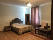 Satılır 5 otaqlı 200 m2 həyət evi Qəbələ