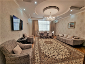 İcarəyə verilir 3 otaqlı 132 m2 yeni tikili 8 mkr