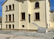 Satılır 5 otaqlı 251 m2 həyət evi Xırdalan