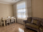 İcarəyə verilir 3 otaqlı 75 m2 yeni tikili İnşaatçılar m.