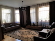 Satılır 4 otaqlı 130 m2 yeni tikili Həzi Aslanov m.