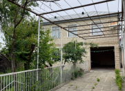 Satılır 10 otaqlı 480 m2 həyət evi Şamaxı