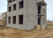 Satılır 7 otaqlı 700 m2 bağ evi Pirşağı