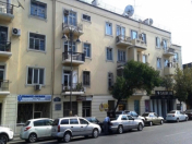 İcarəyə verilir 2 otaqlı 45 m2 köhnə tikili 28 May m.