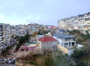 Satılır 2 otaqlı 60 m2 köhnə tikili Köhnə Günəşli