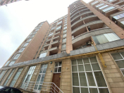 Satılır 3 otaqlı 170 m2 yeni tikili Tibb Universiteti